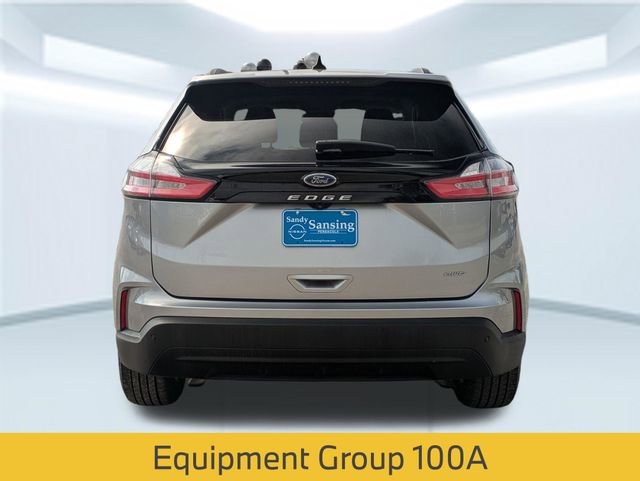 Used 2022 Ford Edge SE image 5