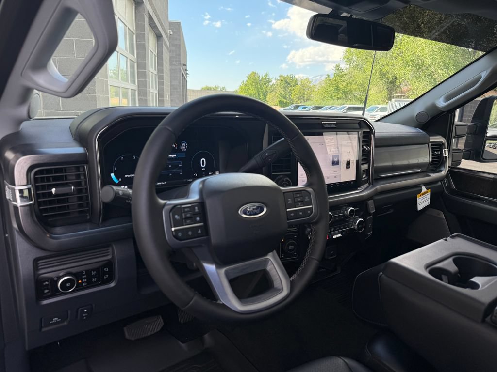 Used 2026 Ford F350 Lariat w/ Black Appearance Package AWD/4WD image 27