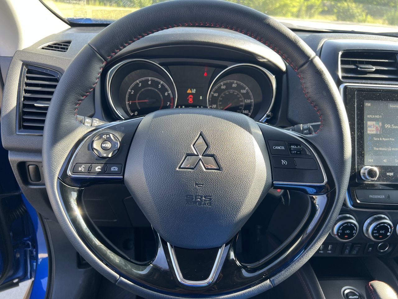 Used 2026 Mitsubishi Outlander Sport LE AWD/4WD image 7