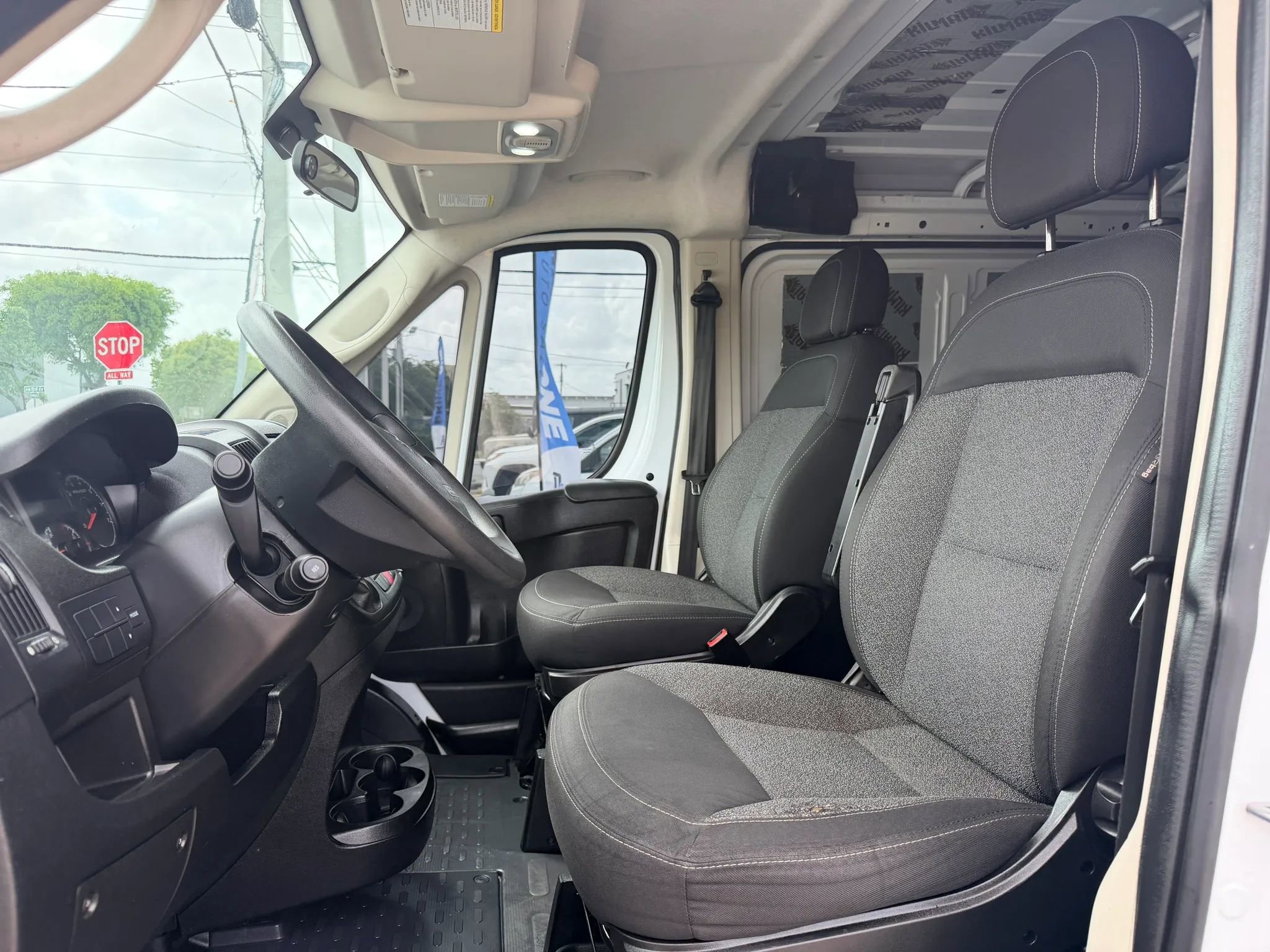 Used 2018 RAM ProMaster 1500 w/ Interior Convenience Group FWD image 7