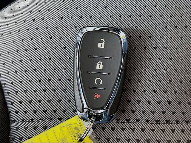 Used 2025 Chevrolet Trax LT image 27