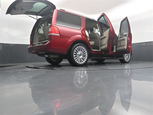 Used 2017 Lincoln Navigator Select image 54