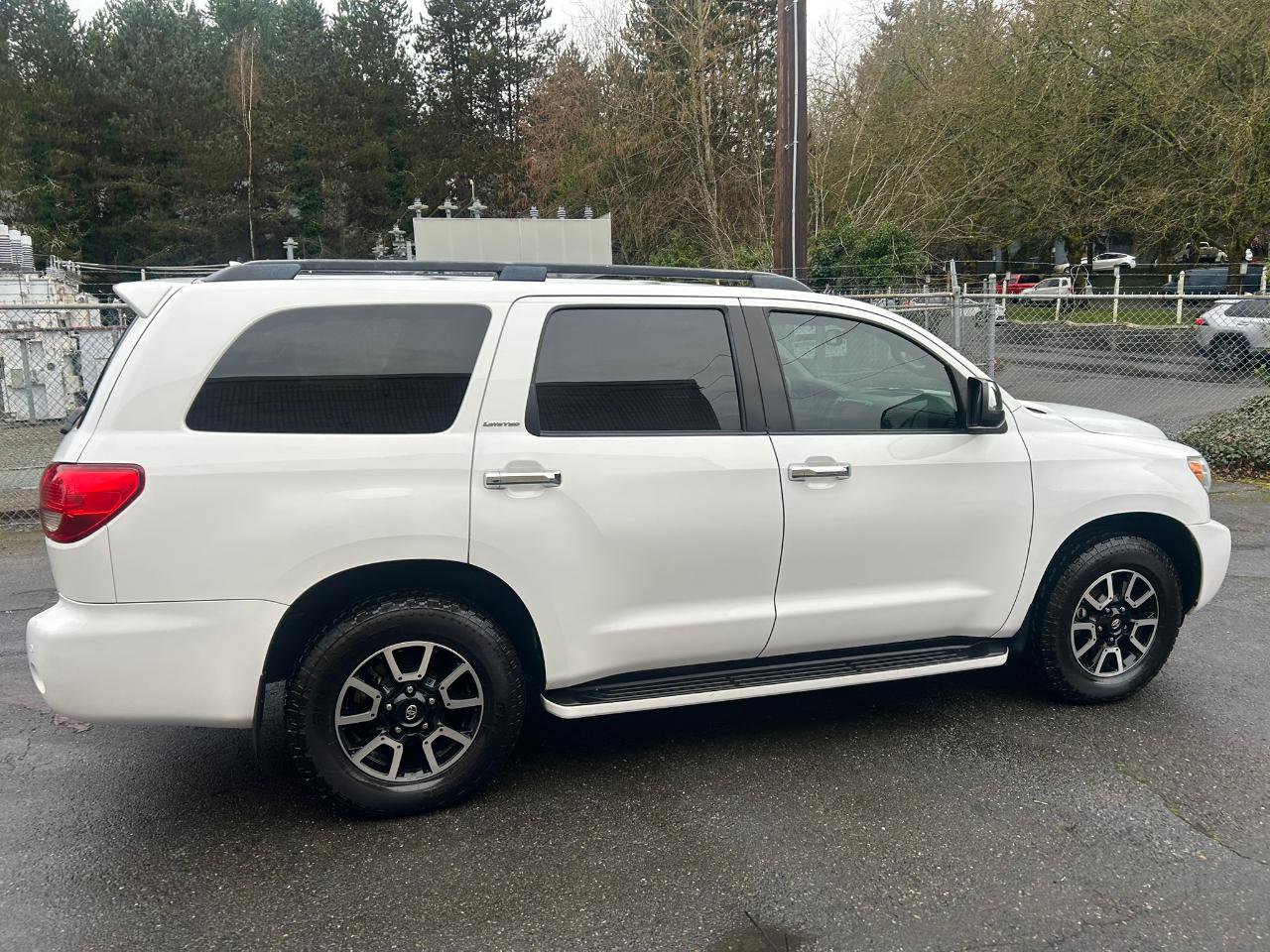 Used 2013 Toyota Sequoia Limited image 4
