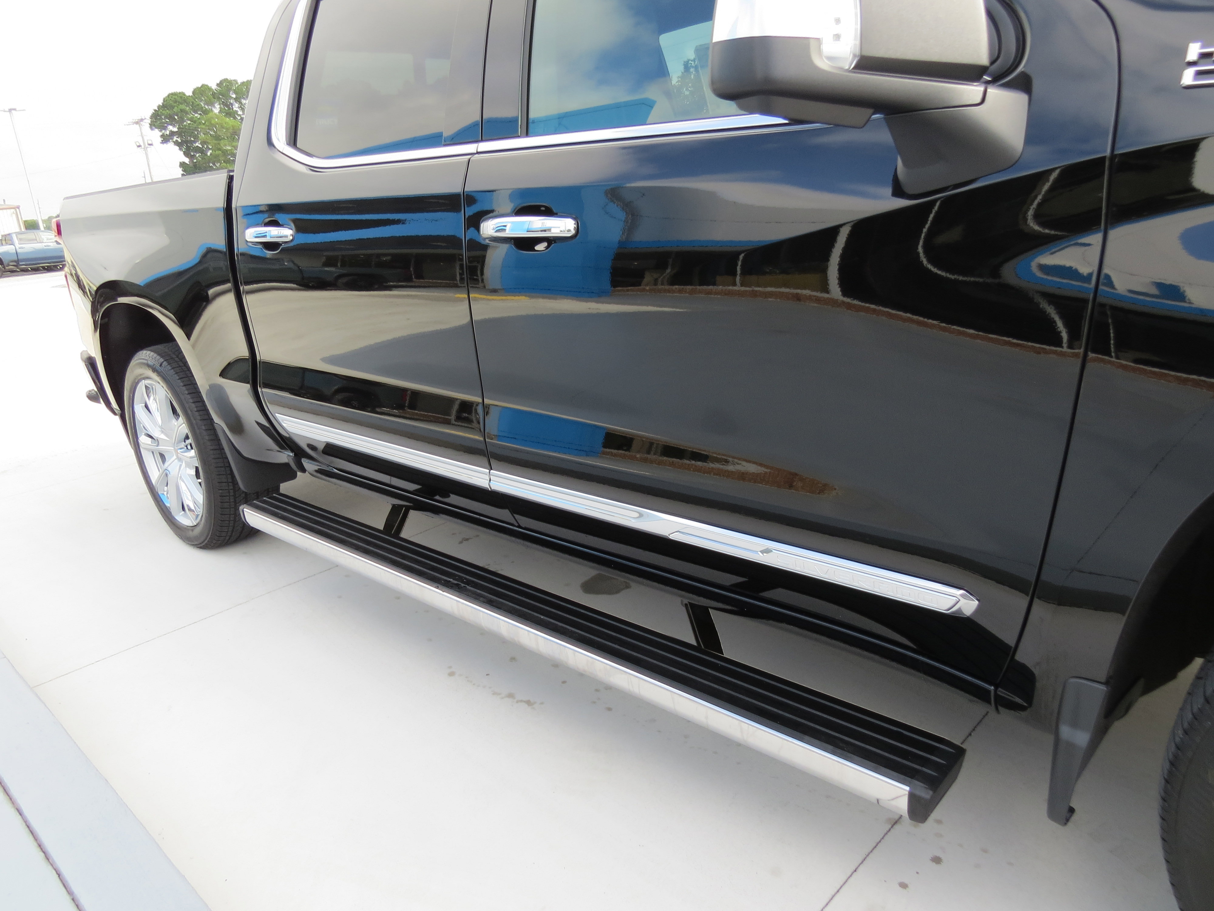 New 2026 Chevrolet Silverado 1500 High Country image 10