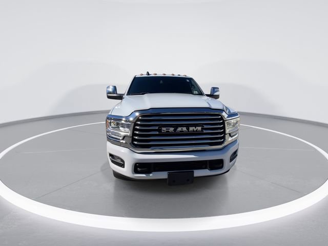 Used 2024 RAM 3500 Limited image 3