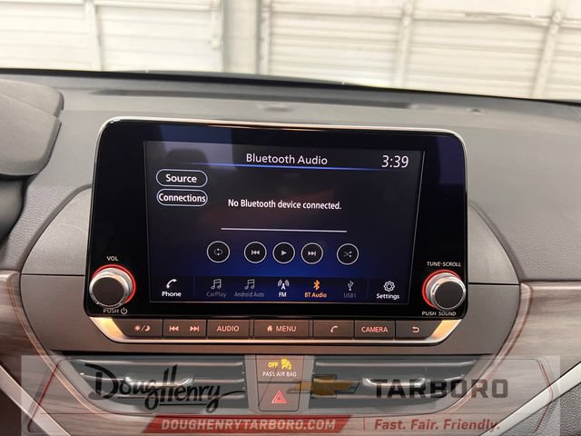 Used 2025 Nissan Altima 2.5 SV FWD image 44