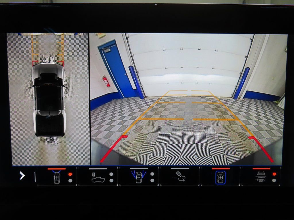 Used 2025 GMC Hummer EV 2X AWD/4WD image 15