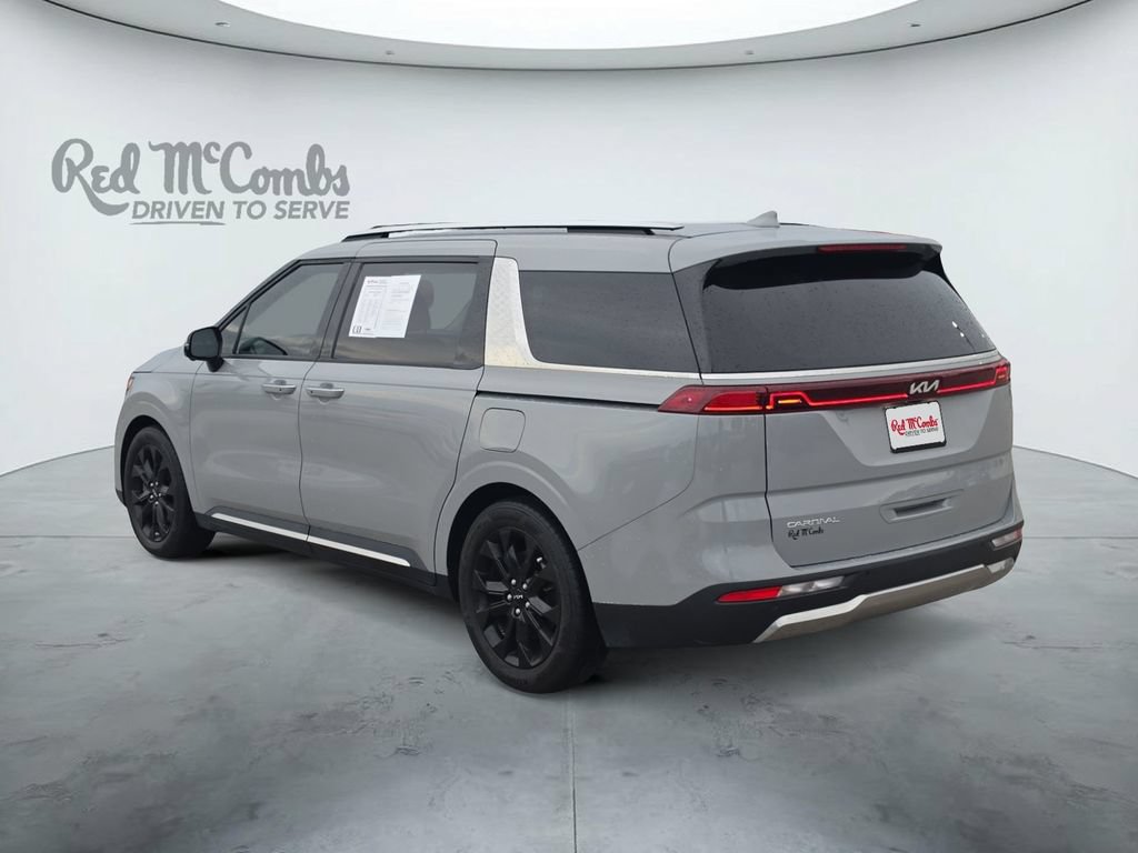 Used 2023 Kia Carnival SX Prestige FWD image 3