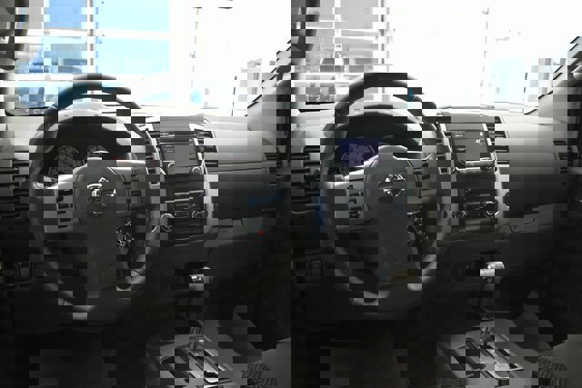 Used 2016 Nissan Frontier Desert Runner image 25