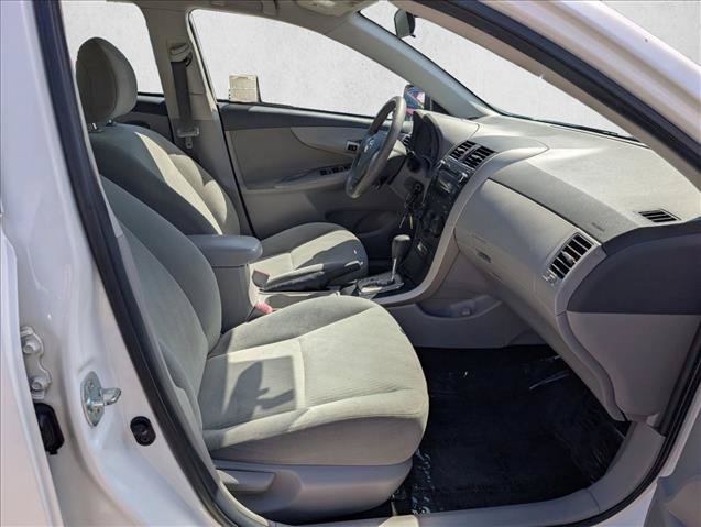 Used 2010 Toyota Corolla LE FWD image 18