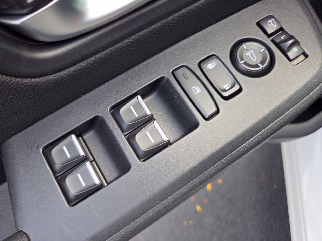 Certified 2026 Honda Pilot Touring image 36