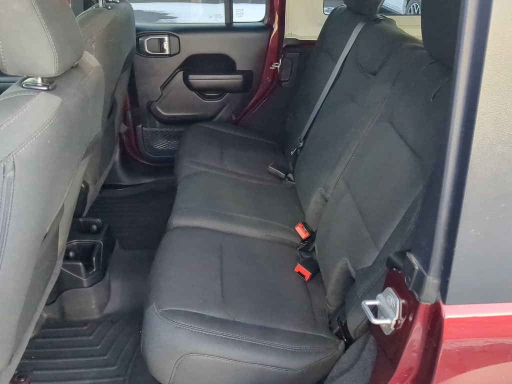 Used 2021 Jeep Wrangler Unlimited Sport image 17