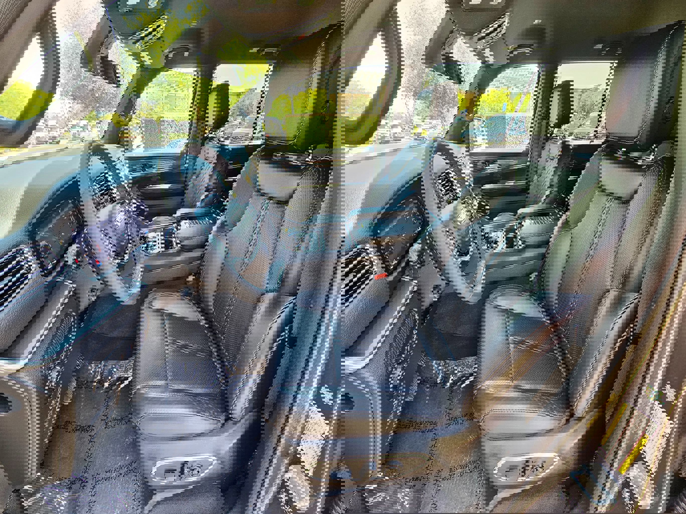 Used 2022 Jeep Wagoneer Series I image 14