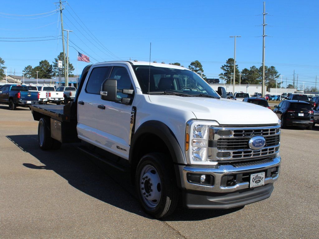 Used 2024 Ford F450 XL w/ XL Chrome Package image 3