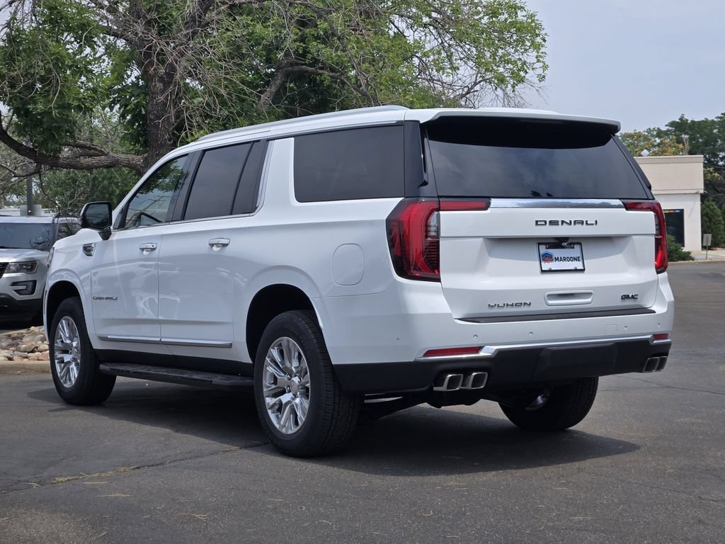 New 2026 GMC Yukon XL Denali w/ LPO, Floor Liner Package AWD/4WD image 3
