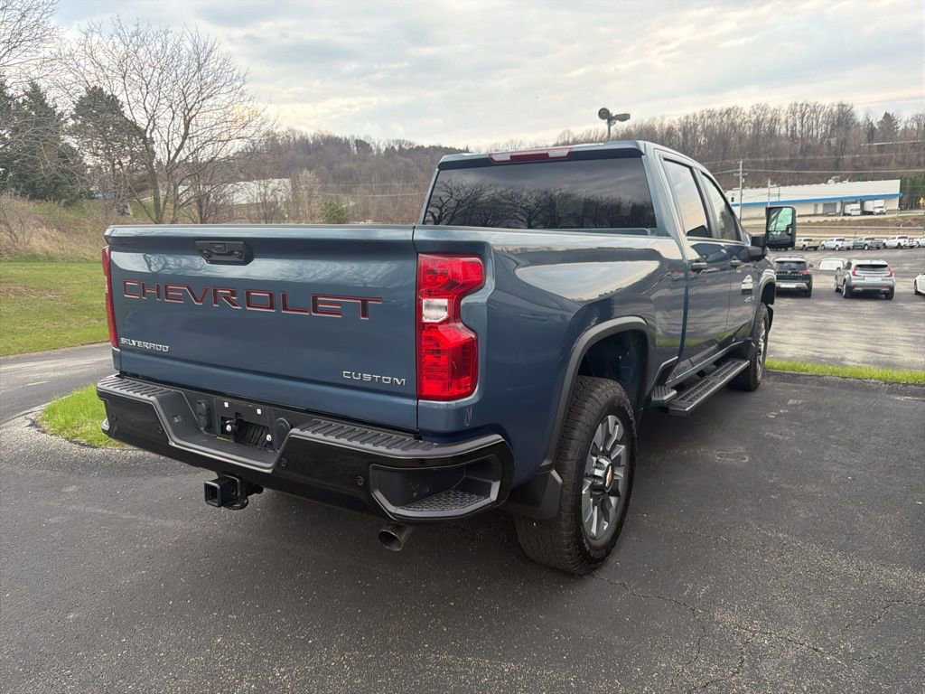 Used 2025 Chevrolet Silverado 2500 Custom w/ Custom Value Package image 6