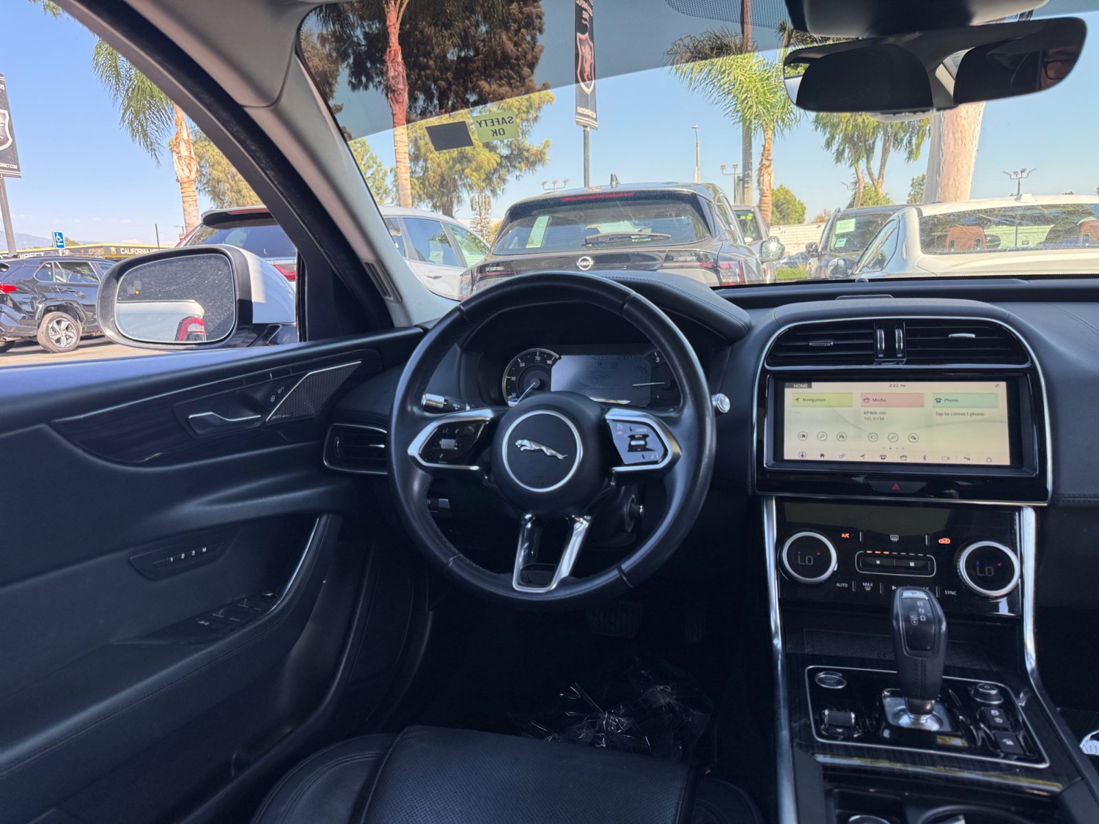 Used 2020 Jaguar XE S RWD image 17