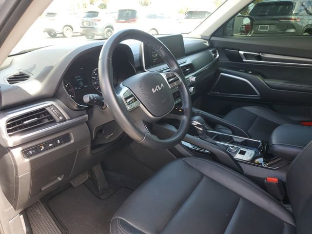 Used 2022 Kia Telluride LX image 16