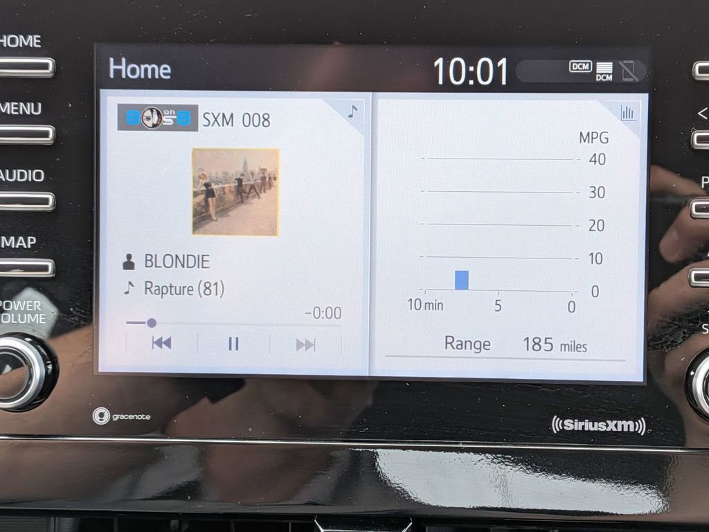 Used 2023 Toyota Camry SE image 25