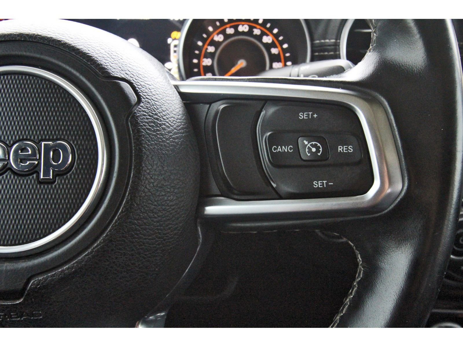 Used 2021 Jeep Gladiator Overland w/ Popular Equipment Package image 19