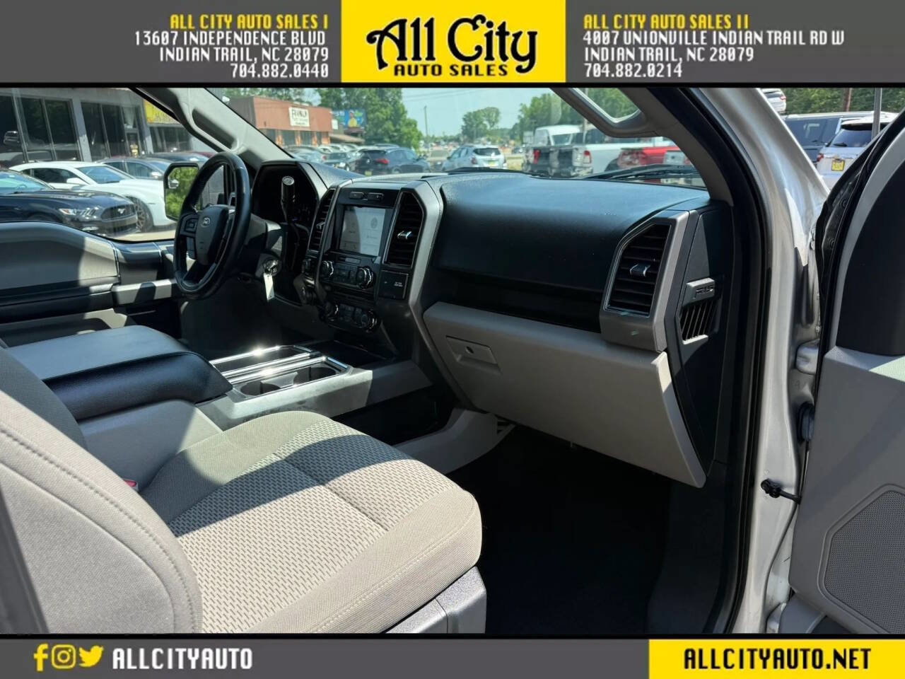 Used 2017 Ford F150 XLT w/ Equipment Group 302A Luxury AWD/4WD image 4