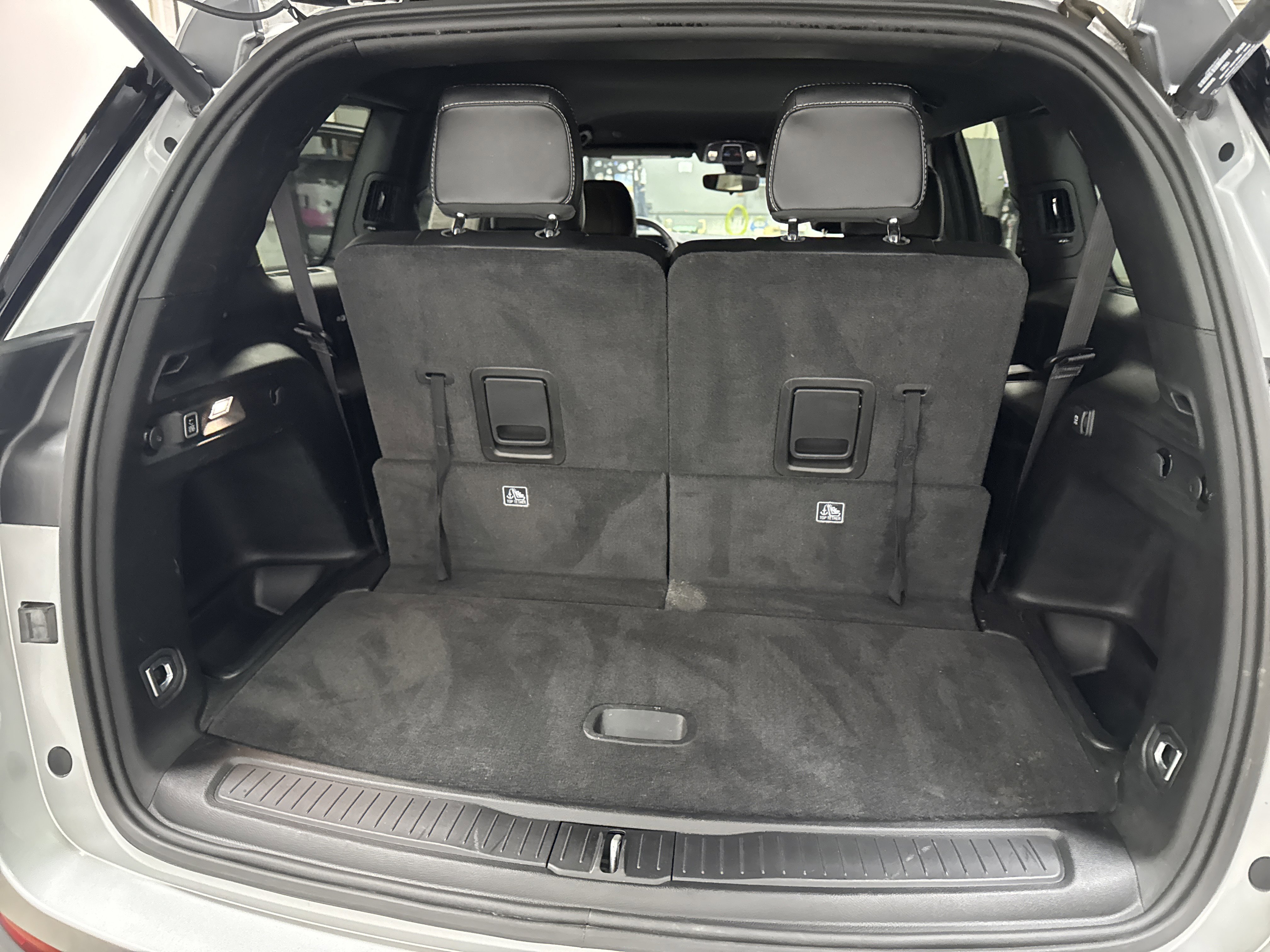 Used 2021 Jeep Grand Cherokee L Altitude image 36