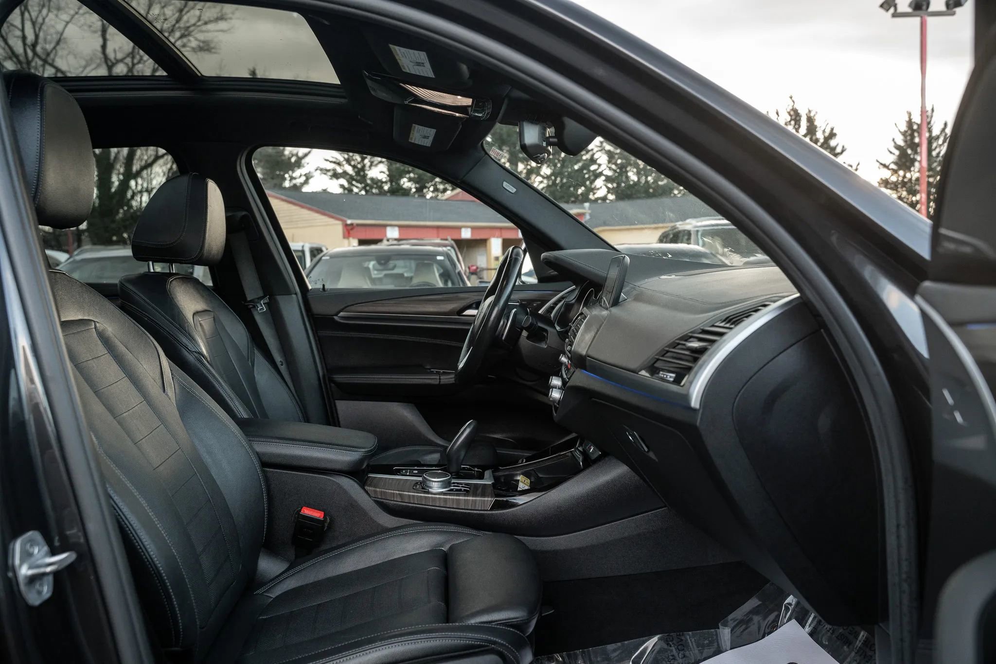 Used 2018 BMW X3 M40i image 13