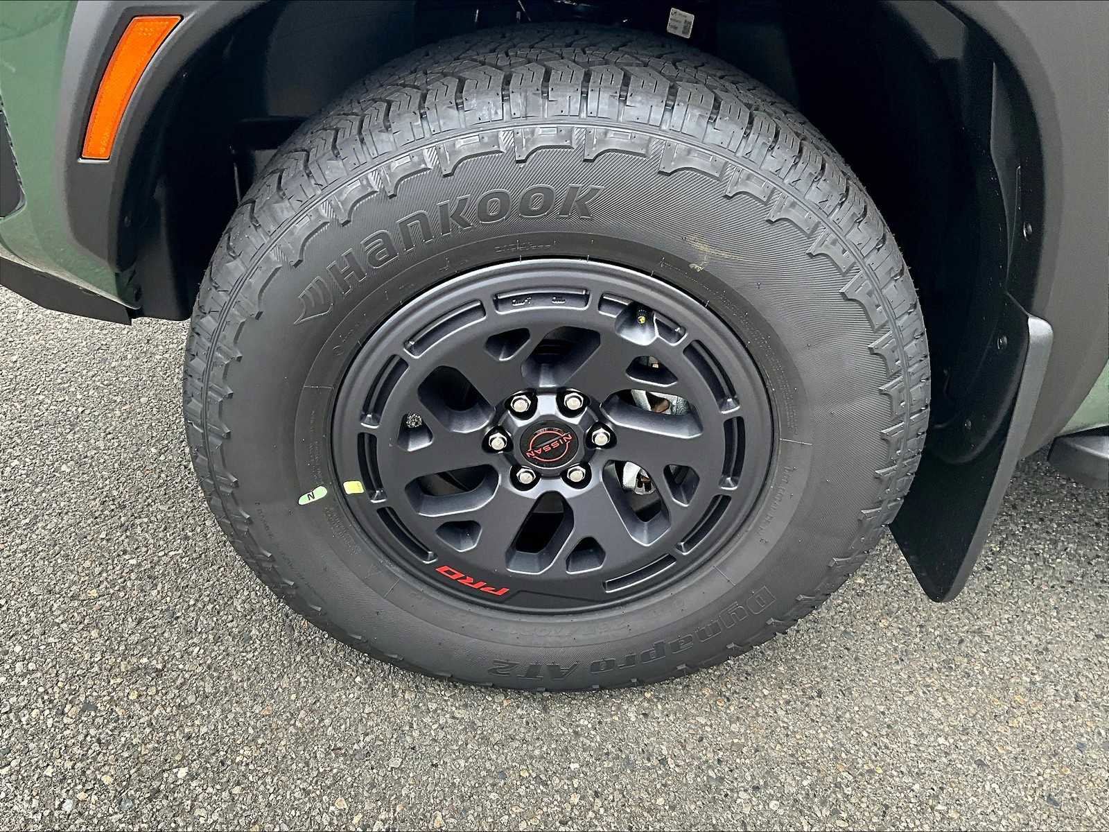 New 2025 Nissan Frontier PRO-4X image 7