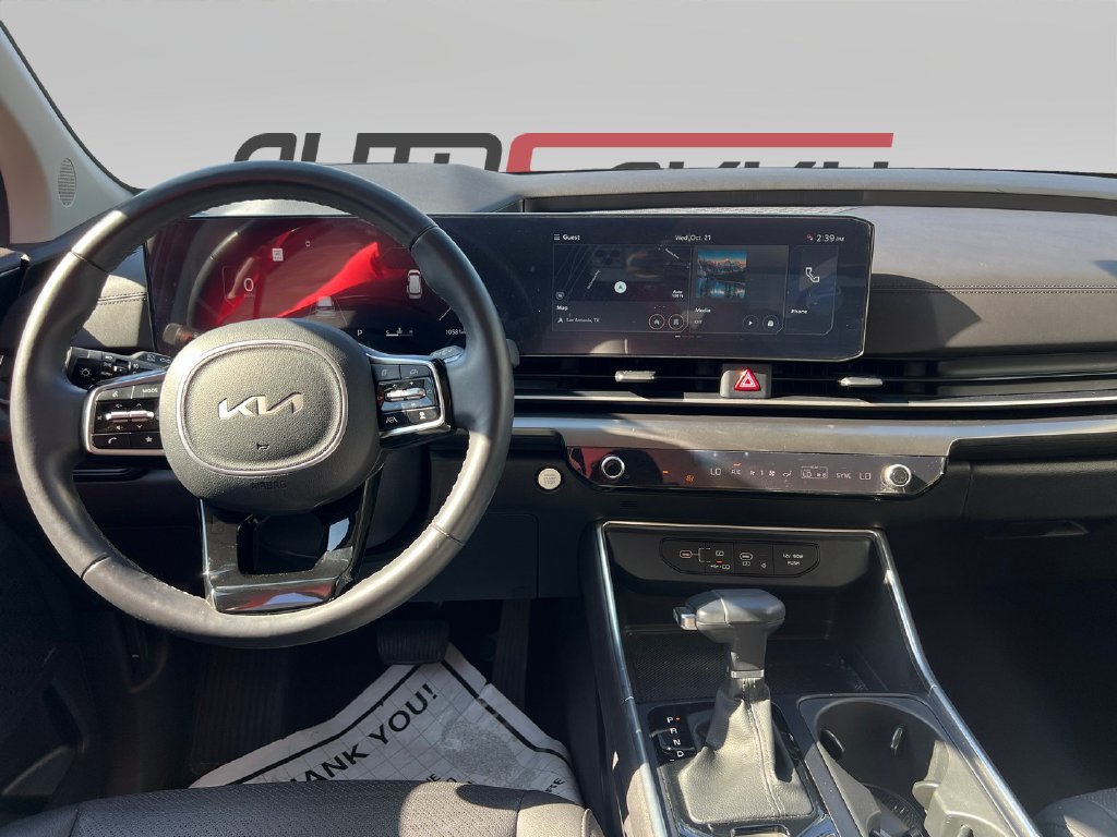 Used 2025 Kia Carnival SX Prestige FWD image 18