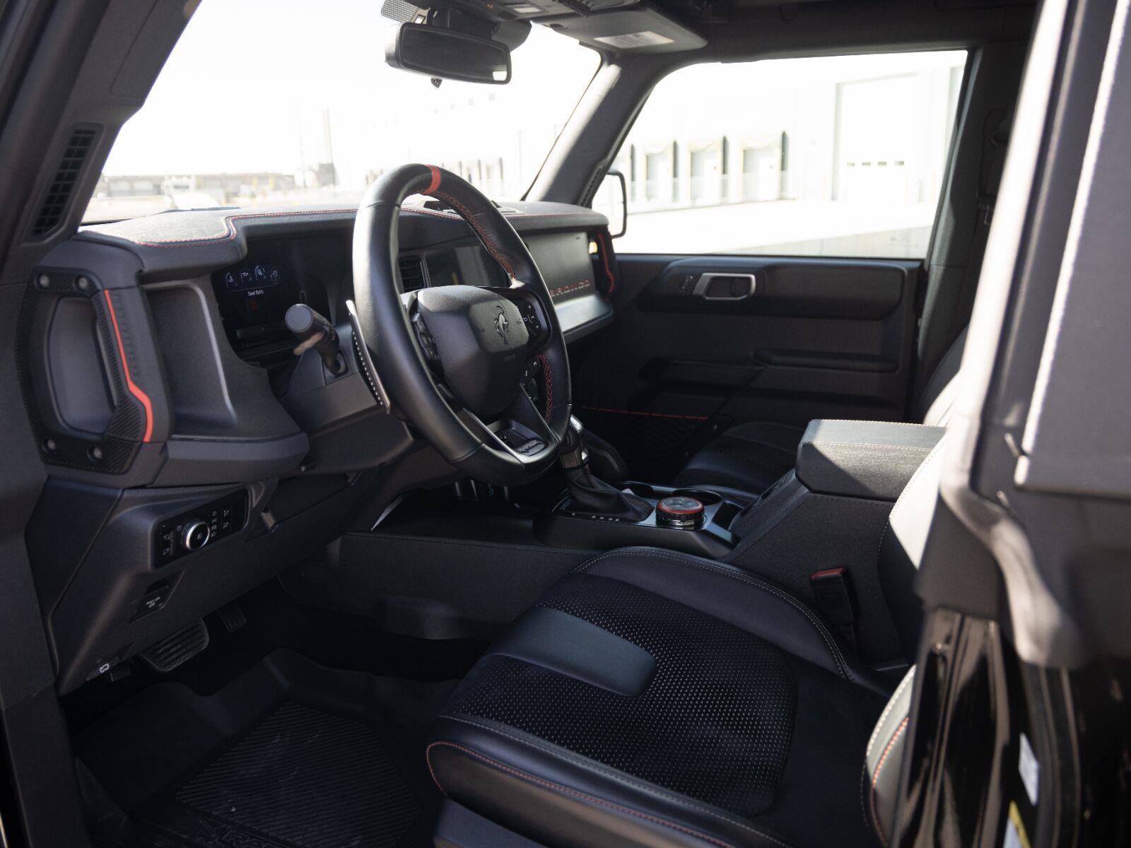 Used 2025 Ford Bronco Raptor AWD/4WD image 16