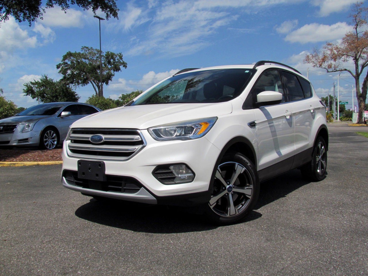 Used 2018 Ford Escape SEL w/ Ford Safe & Smart Package image 2