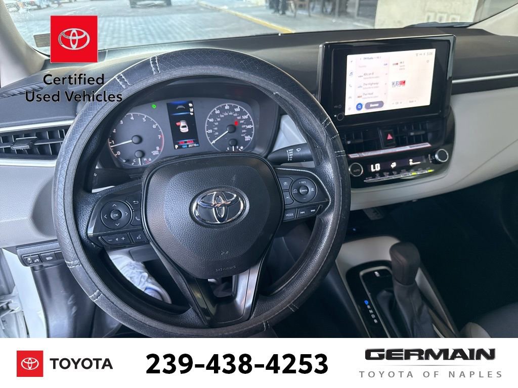 Used 2025 Toyota Corolla LE image 10