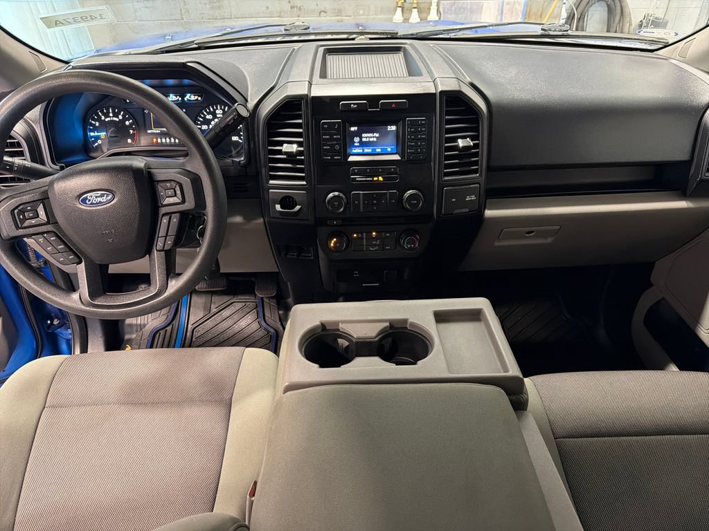 Used 2016 Ford F150 XL w/ Equipment Group 101A Mid RWD image 4