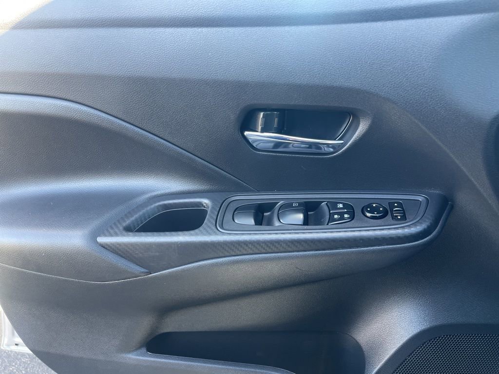 Used 2024 Nissan Versa SV image 15