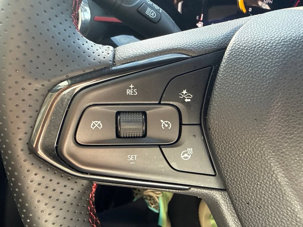 Used 2026 Chevrolet Trax RS w/ Driver Confidence Package FWD image 14