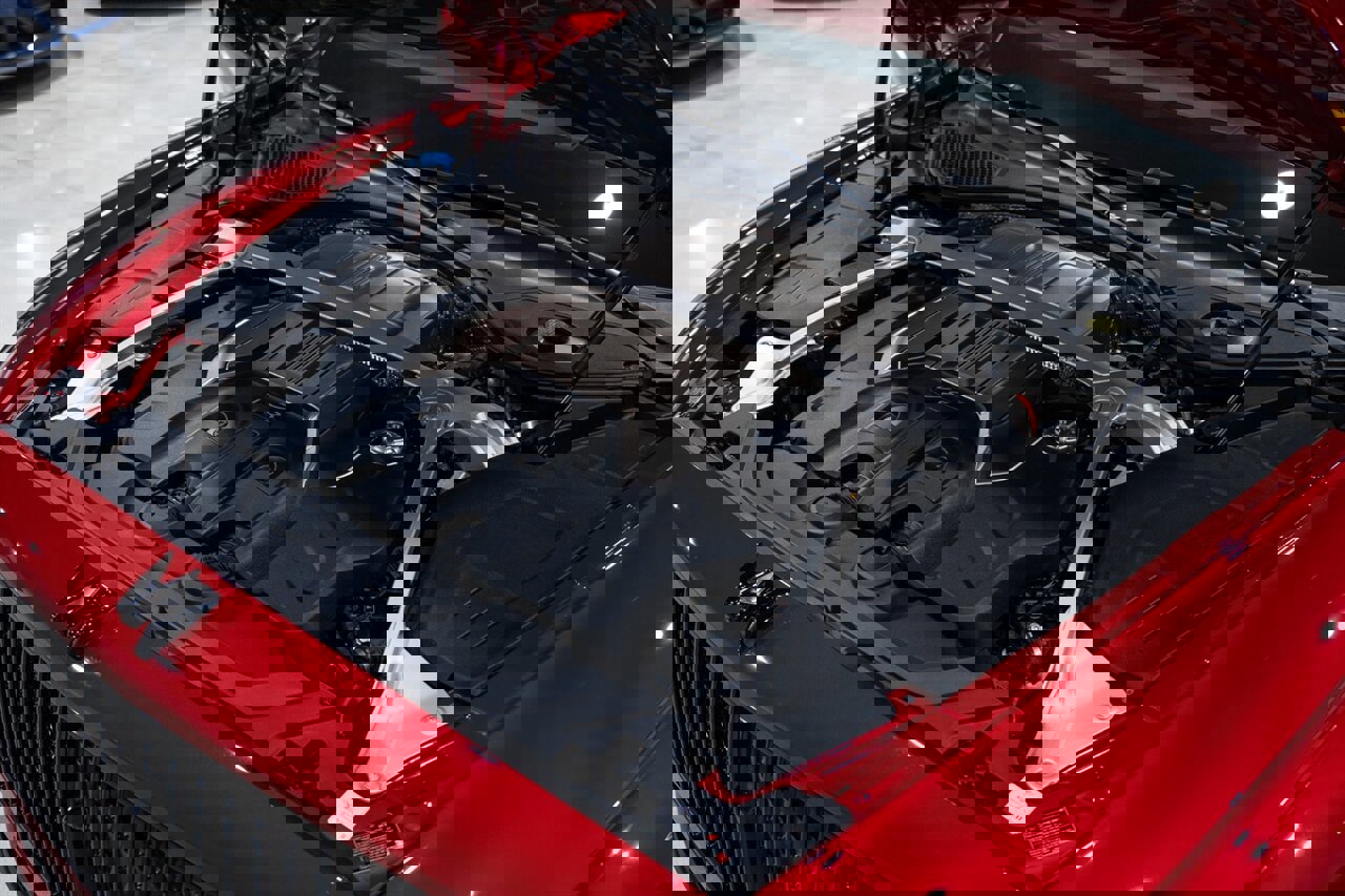 Used 2022 Bentley Flying Spur V8 image 51