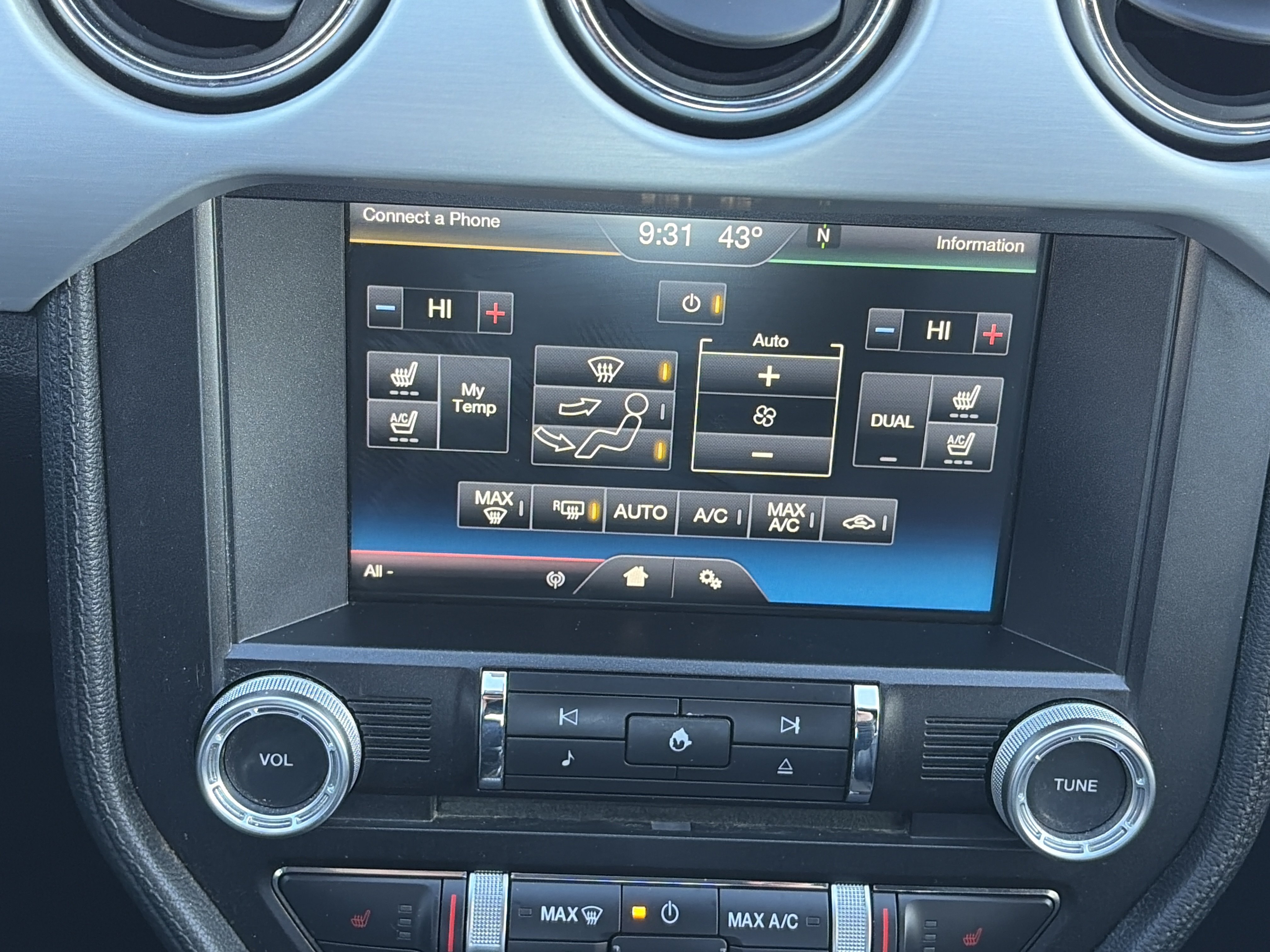 Used 2015 Ford Mustang GT Premium RWD image 27