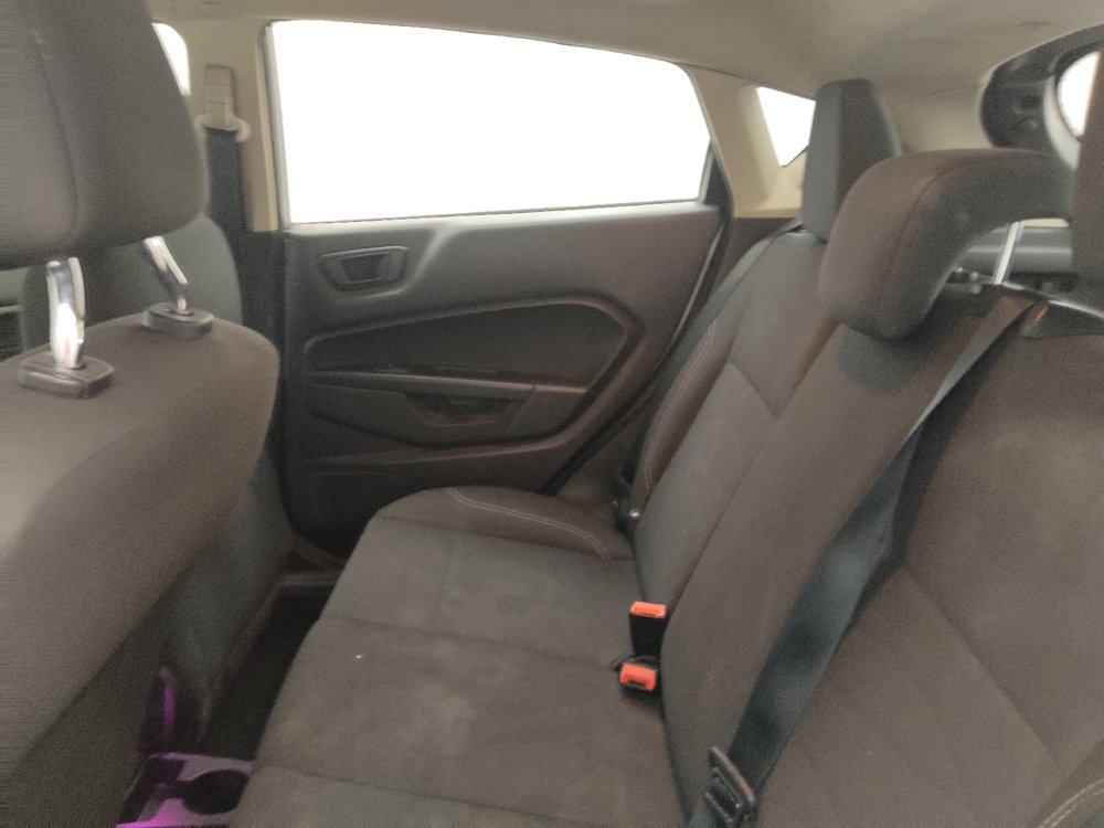 Used 2018 Ford Fiesta SE FWD image 18