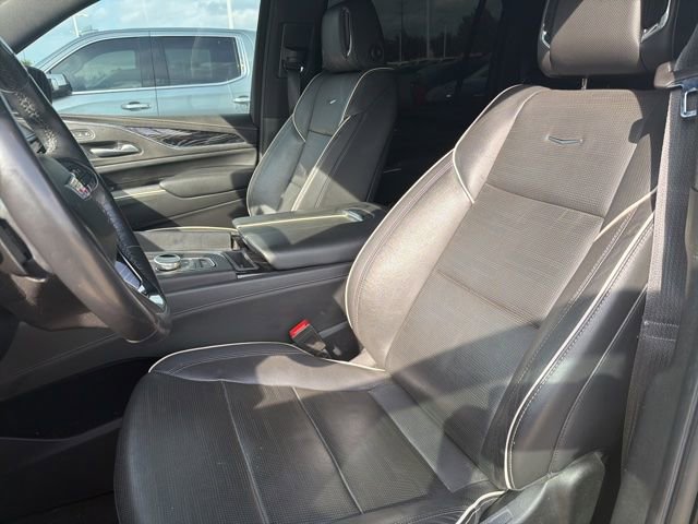 Used 2023 Cadillac Escalade ESV Sport image 5