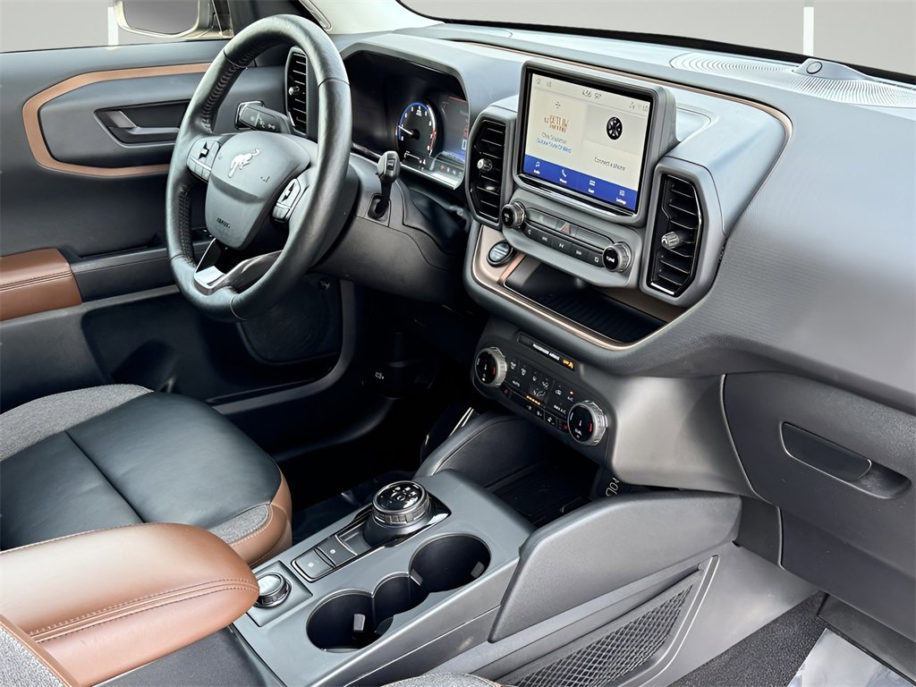 Used 2023 Ford Bronco Sport Outer Banks w/ Tech Package image 6