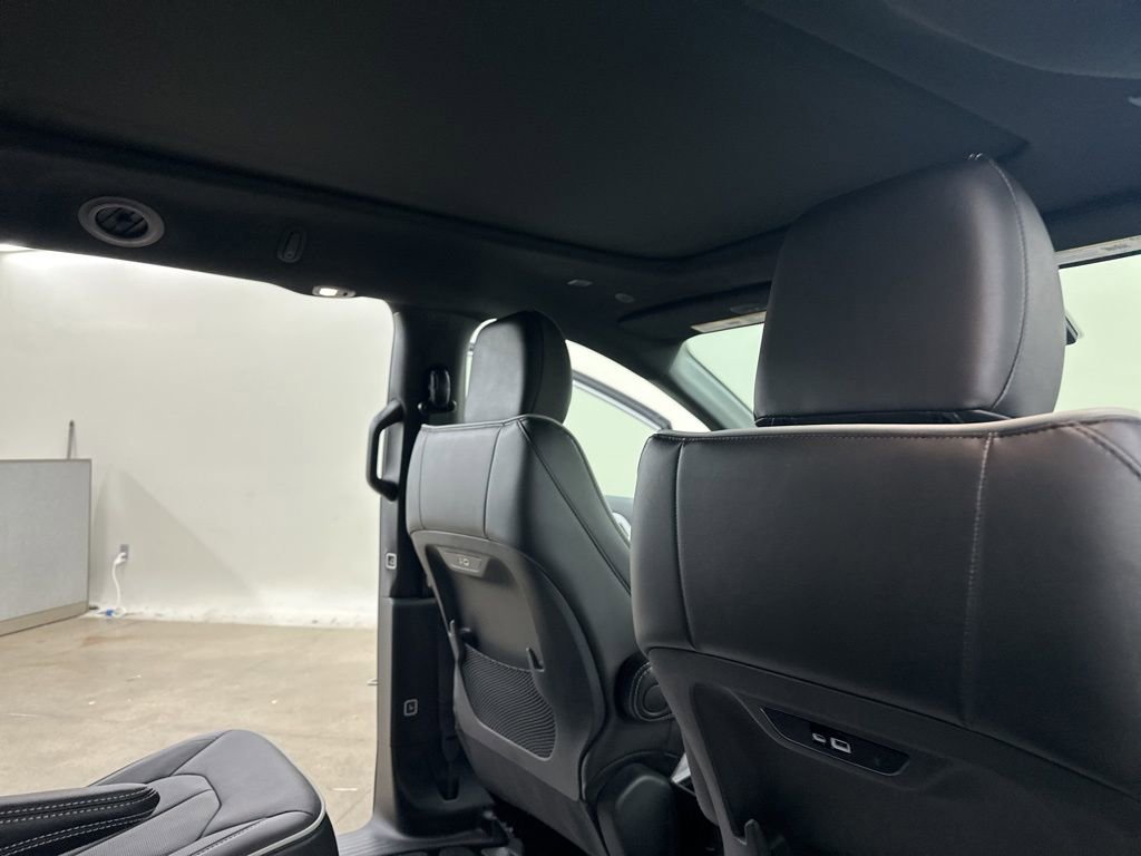 New 2026 Chrysler Pacifica Limited image 19