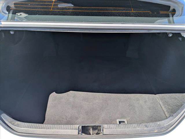 Used 2019 Toyota Camry SE image 6