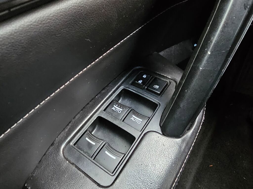 Used 2013 Acura TL SH-AWD image 19