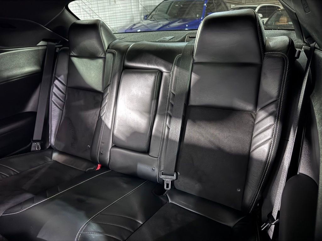 Used 2019 Dodge Challenger SRT Hellcat w/ Alcantara Appearance Package RWD image 40