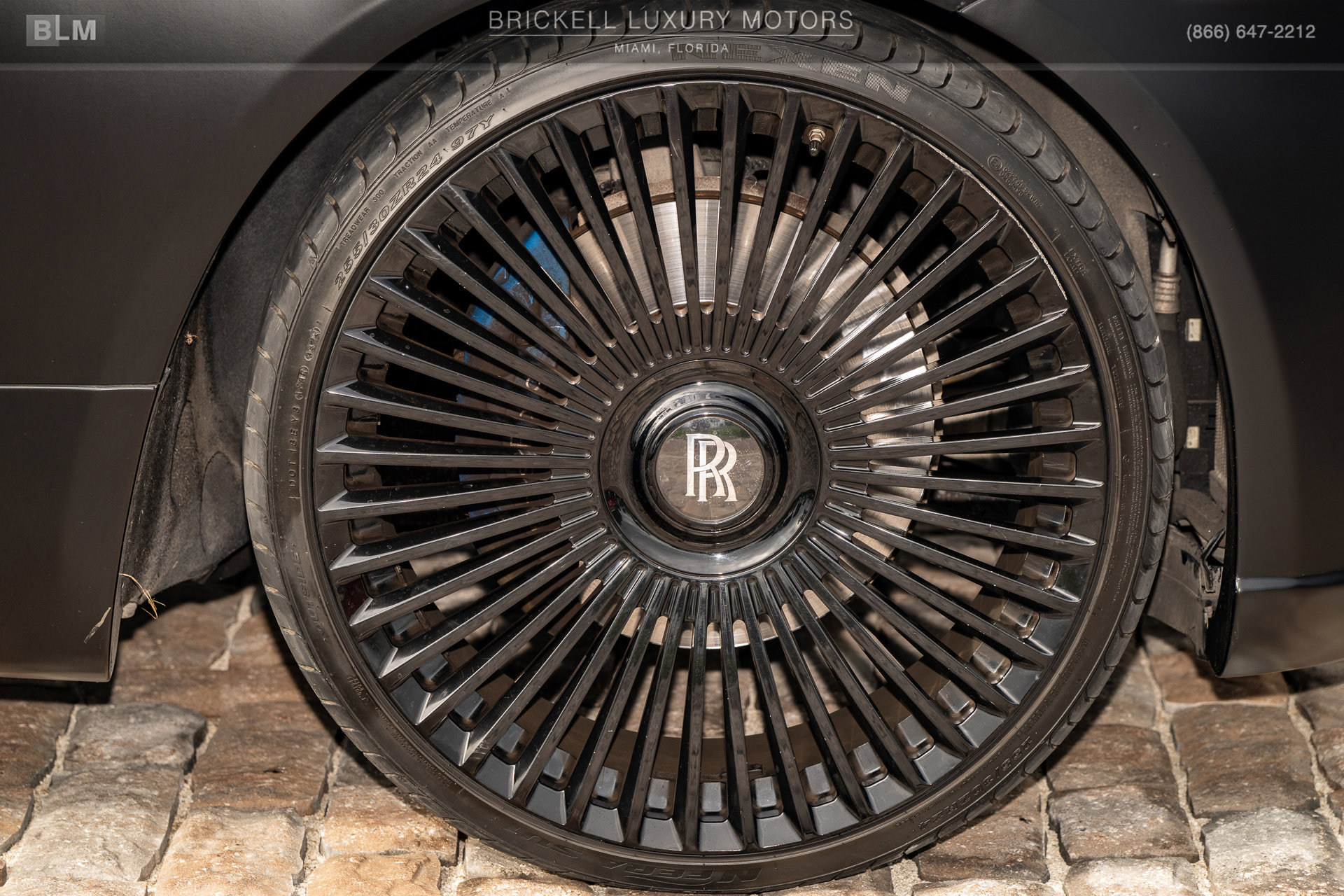 Used 2015 Rolls-Royce Wraith RWD image 45