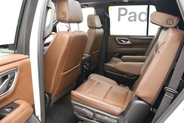 Used 2021 Chevrolet Tahoe High Country w/ Premium Package AWD/4WD image 26