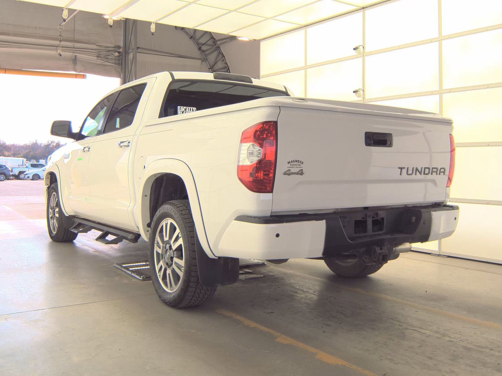 Used 2019 Toyota Tundra Platinum image 8
