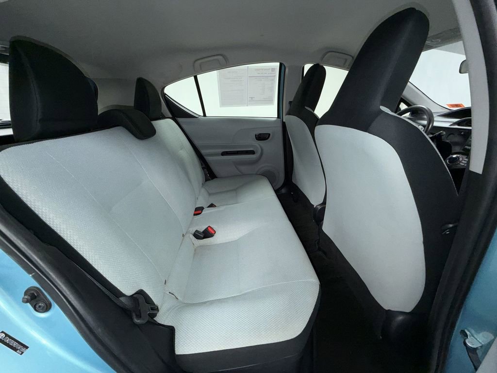 Used 2013 Toyota Prius C One image 18