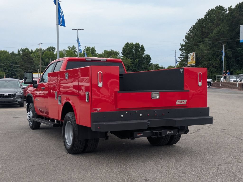 New 2025 Chevrolet Silverado 3500 W/T RWD image 5