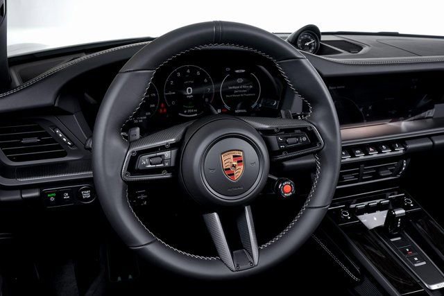 Certified 2026 Porsche 911 Targa 4 GTS image 31